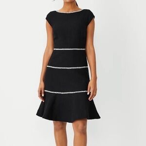 ANN TAYLOR -Tweed Tiered Flare Dress - Curvy Fit